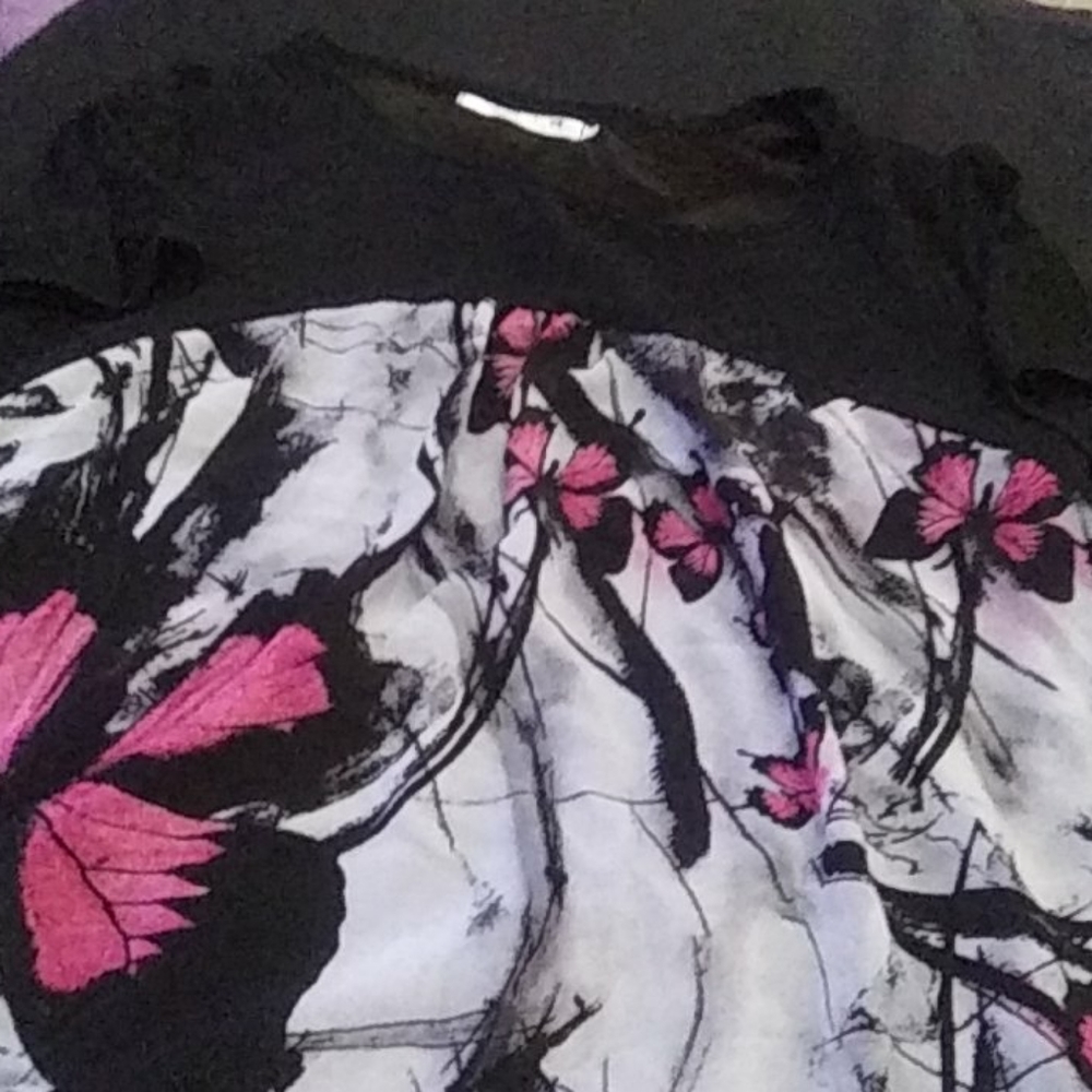 Black long butterfly shirt
